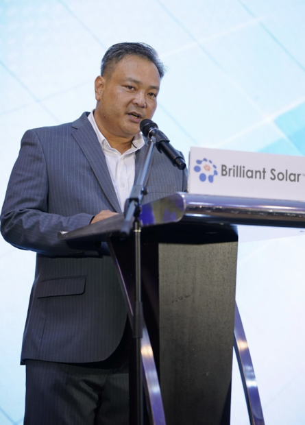 “我们致力于将 Brilliant Solar 打造成不仅仅是马来西亚，更是新加坡及整个东南亚的知名品牌。” 刘国维表示。
